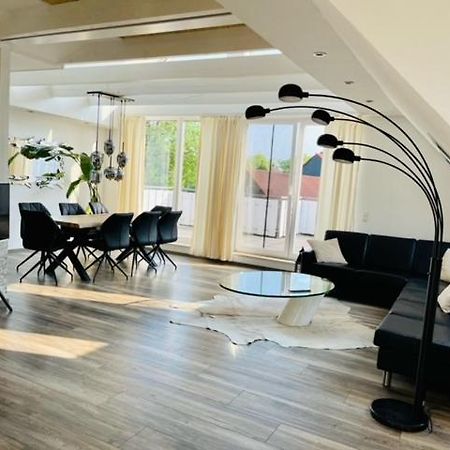 Apartment 160Qm 5 Schlafzimmer 1 Wohnzimmer Terrasse Und Balkon 威廉港 外观 照片